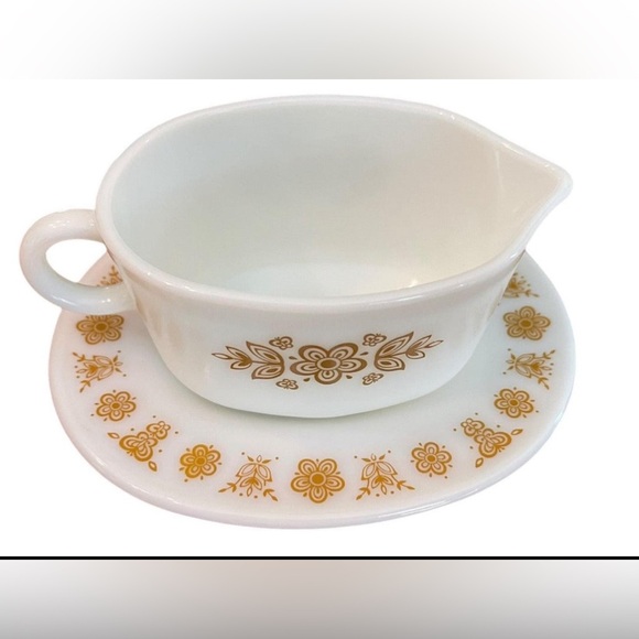 70s PYREX Vintage Gravy Boat & Underplate, Butterfly Gold -  77-U, 77-B - Picture 4 of 6